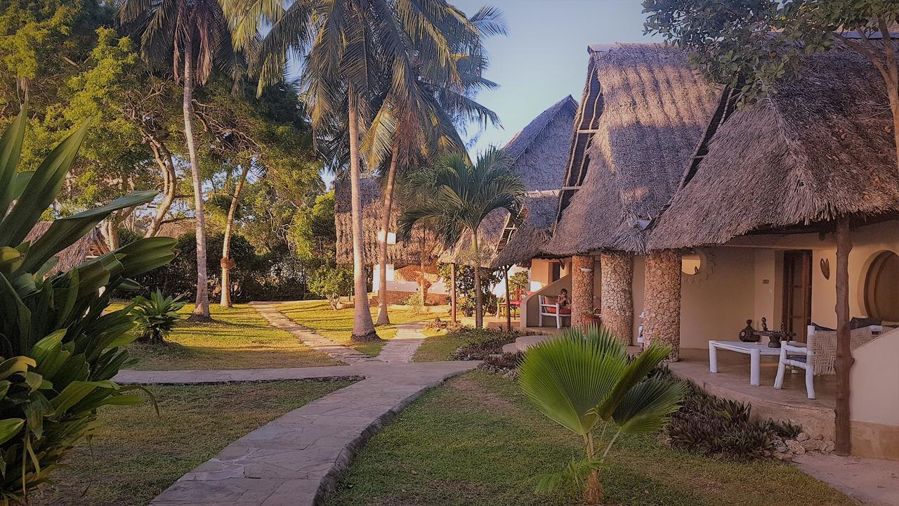 Afrika Pearl & Spa Диани-Бич Экстерьер фото